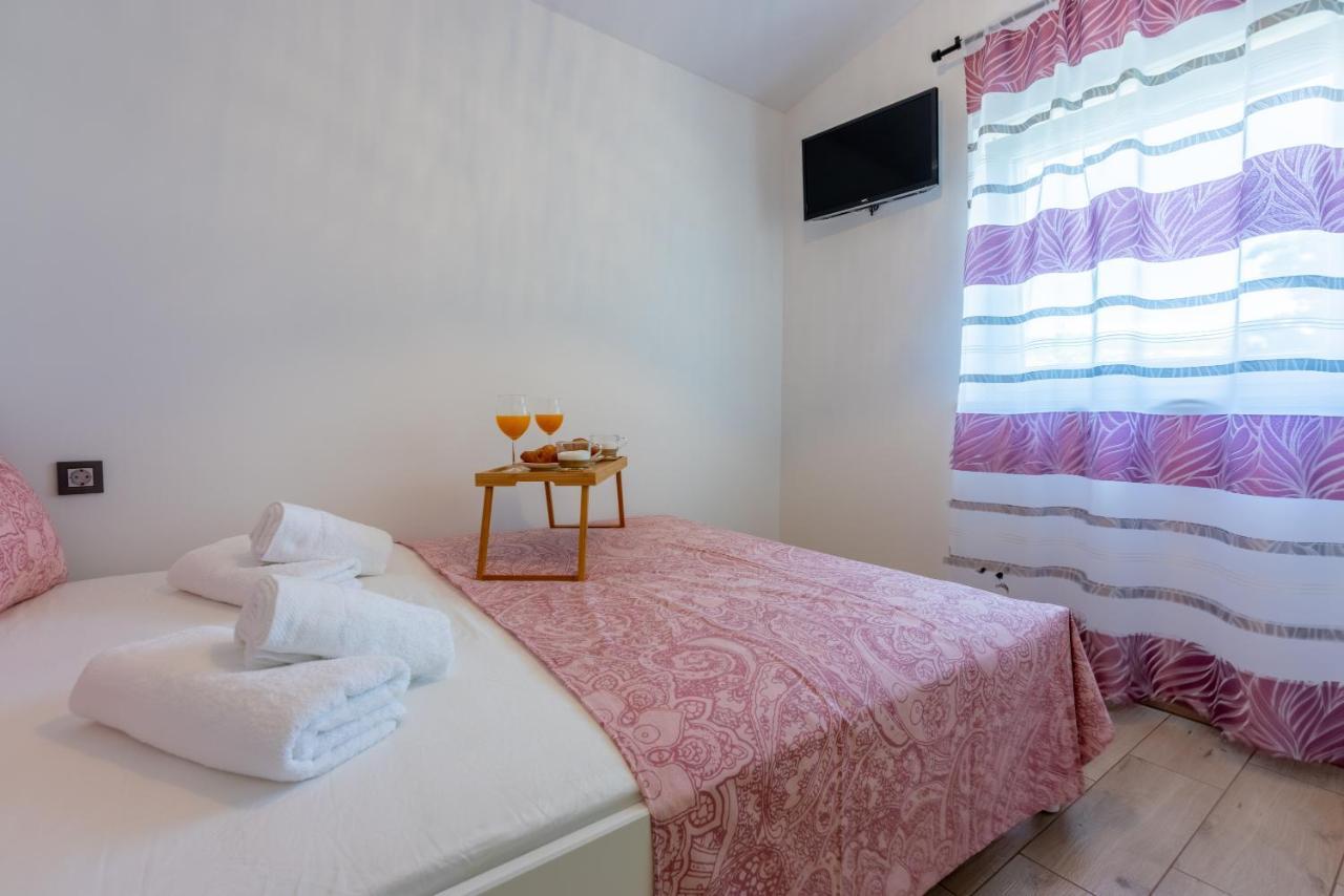 Summer Breeze Apartment Crikvenica Exterior photo
